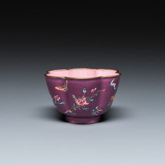 A rare Chinese Canton enamel purple-ground bowl, Shou 寿 mark, Yongzheng/Qianlong