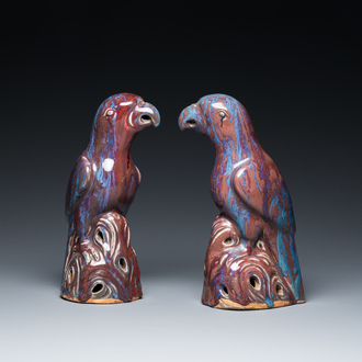 A pair of Chinese flambé-glazed birds, 19th C.