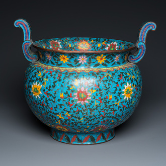 Een grote Chinese cloisonné jardinière, Ming merk, 19e eeuw