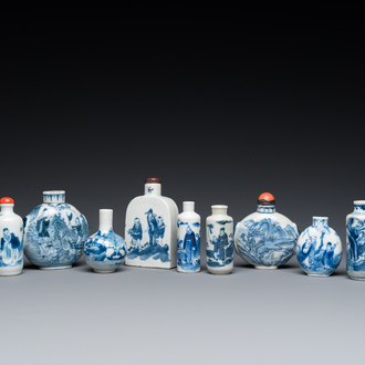 Nine Chinese blue and white snuff bottles, 19/20th C.