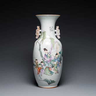 A Chinese famille rose two-sided design vase, signed Hong Chengwang 洪成旺, dated 1906