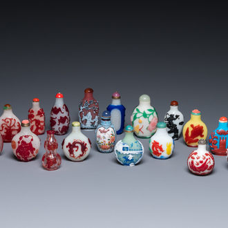 19 Chinese overlay Beijing glass snuff bottles, 19/20th C.