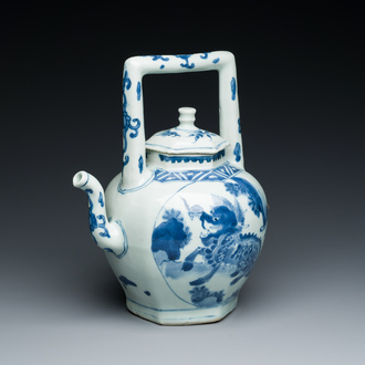 A Chinese blue and white 'kylins' wine ewer and cover, Transitional period