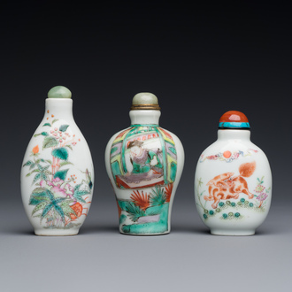 Three Chinese famille rose and verte snuff bottles, 19th C.