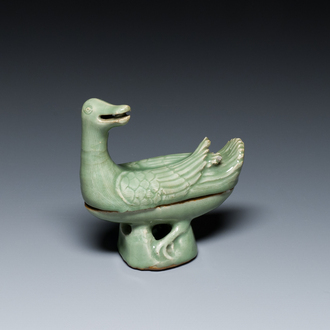 Brûle-parfum en forme de canard en porcelaine de Chine céladon de Longquan, Ming