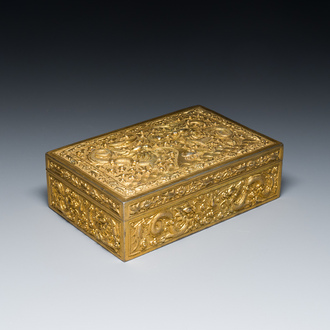 A Chinese rectangular gilt silver 'dragons' box for the Vietnamese market, He Sheng 和盛 seal mark, 19th C.