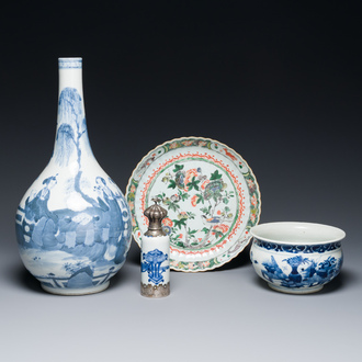 A Chinese blue and white bottle vase, a censer, a bottle and a famille verte plate, Kangxi and later