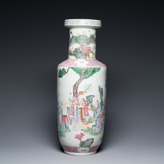 Vase de forme rouleau en porcelaine de Chine famille rose à décor de Shou Lao, marque de Qianlong, 19ème