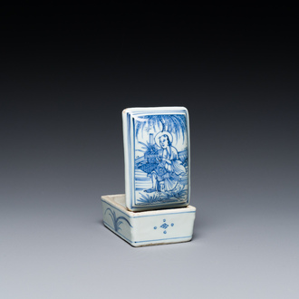 A fine Chinese blue and white rectangular seal paste box and cover, Ming