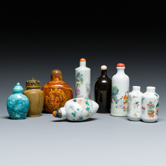 Four Chinese famille rose snuff bottles and four others in hardstone and monochrome porcelain, 19/20th C.