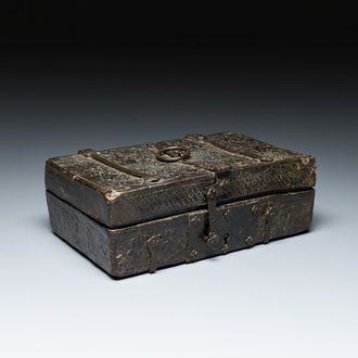 A French cuir-bouilli and iron-mounted wood missal or messenger's box, 14/15th C.