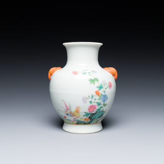 A Chinese famille rose 'hu' vase with elephant heads, Ju Ren Tang 居仁堂製 mark, Republic