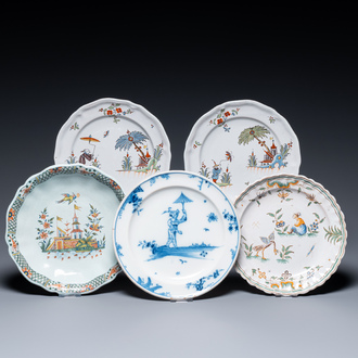 Five blue, white and polychrome French faience plates, Moustiers and Rouen, 18/19th C.