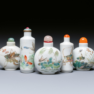 Five Chinese famille rose 'grasshopper' and 'butterfly' snuff bottles, 19/20th C.