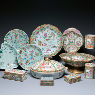 An extensive collection of Chinese Canton famille rose porcelain, 19th C.