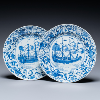 A pair of Chinese blue and white kraak-style dishes with VOC-ships, Kangxi