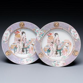 A pair of fine Chinese famille rose plates with a lady and two boys, Yongzheng