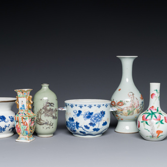 A varied collection of Chinese blue and white and famille rose porcelain, 18th C. and later