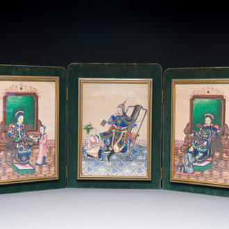 Trois peintures sur papier de riz contenues dans un triptyque, Canton, Chine, 19ème