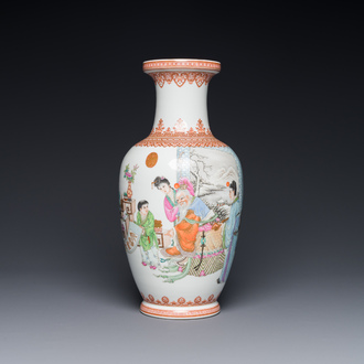 A Chinese famille rose vase with figural design, Qianlong mark, 20th C.