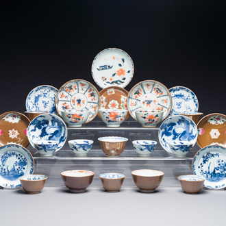 A collection of 17 Chinese porcelain cups and 14 saucers, 18th C.