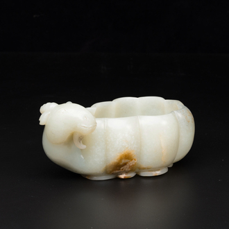 A Chinese celadon jade flower-shaped brush washer with ram's head, 17th C.