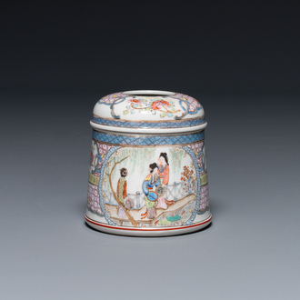 A Chinese famille rose round box and cover with figural design, 19th C.