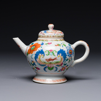 A Chinese famille rose 'Pompadour' teapot and cover, Qianlong