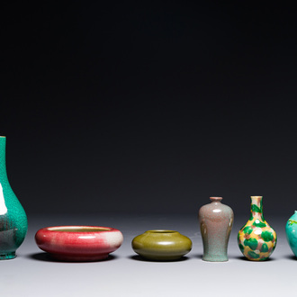 Collection variée de six pièces en porcelaine de Chine monochrome, 19ème