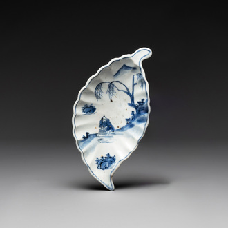 A rare Chinese blue and white leaf-shaped ko-sometsuke dish for the Japanese market, Tianqi