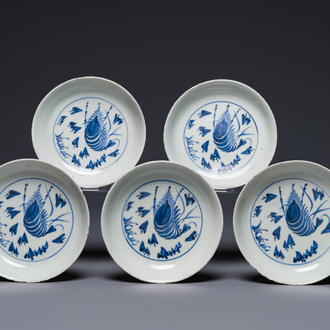 Five Chinese blue and white ko-sometsuke ‘prawn’ plates for the Japanese market, Tianqi