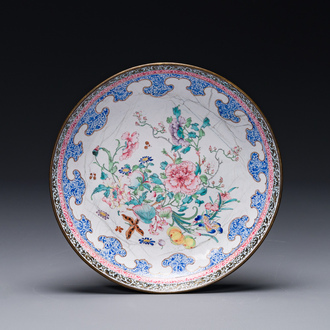A Chinese Canton enamel plate with floral design, Yongzheng