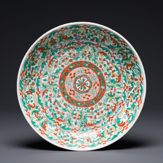 A Chinese wucai dish with stylized floral design, Kangxi