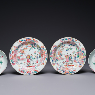 Une paire d'assiettes en porcelaine de Chine famille rose à décor 'Xi Xiang Ji' et une paire d'assiettes à décor floral, Yongzheng