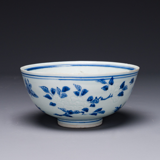 Bol en porcelaine de Chine en bleu et blanc de l'épave Hatcher, époque Transition