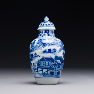 Een Chinese blauw-witte dekselvaas met vissers in een rivierlandschap, jade merk, Kangxi