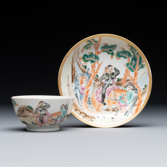 Tasse et soucoupe en porcelaine de Chine famille rose à décor 'Don Quichotte', 18/19ème