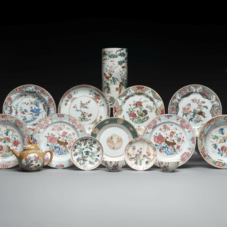 A varied collection of Chinese famille rose and verte porcelain, 18/19th C.