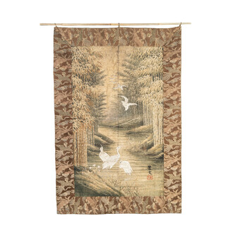 Een Japans zijden borduurwerk met kraanvogels en bamboe, Keibun merk, Meiji, 19e eeuw