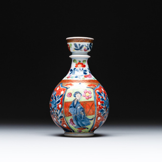 A Chinese English-decorated blue and white garlic-mouth vase, Kangxi