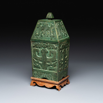 A rare large and inscribed archaistic bronze wine vessel, 'fang yi 方彝', Song/Ming