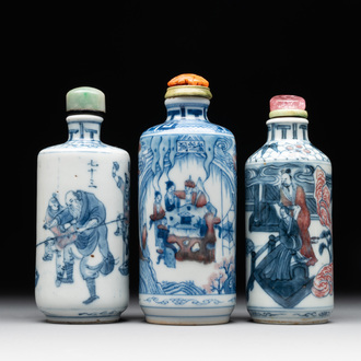 Three Chinese blue, white and copper-red snuff bottles, 19/20th C.