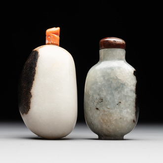 Two Chinese jade snuff bottles, 19th C.