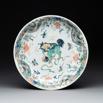 A Chinese famille verte 'Buddhist lion' dish, lingzhi mark, Kangxi