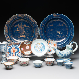 A varied collection of Chinese porcelain, Kangxi and later