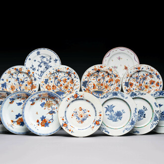 A varied collection of thirteen Chinese blue and white, Imari-style, famille rose and famille verte plates, Kangxi/Qianlong