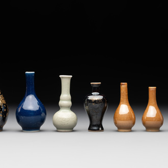 Seven various Chinese monochrome miniature vases, Kangxi/Qianlong