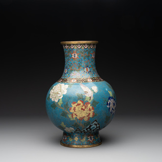 A Chinese cloisonné 'peony and chrysanthemum' vase, 19th C.
