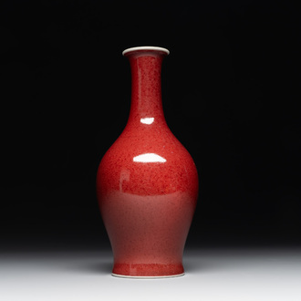 A Chinese copper-red-glazed vase, Xuande mark, 18/19th C.