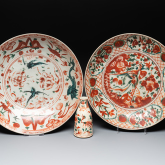 Two Chinese Swatow iron-red and green-enamelled 'phoenix' dishes and a vase, Ming